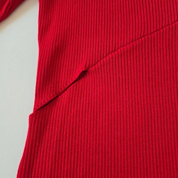 Bar III Women's Red V-Neck Side Slits Fitted Sweater Size L - Picture 5 of 11